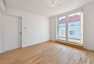 MAI-HIGH-SONETTE >> Moderne Duplex-Wohnung mit lichtdurchfluteten Räumen >> DACHTERRASSE