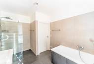 Hochwertige, lichtdurchflutete Doppelhaushälfte mit grandiosem Ausblick und Südwest-Garten