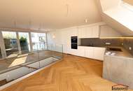 PROVISIONSFREI - ERSTBEZUG - Luxus pur! Große Dachgeschossmaisonette mit Dachterrasse, Pool und Deckenkühlung in RUHELAGE!