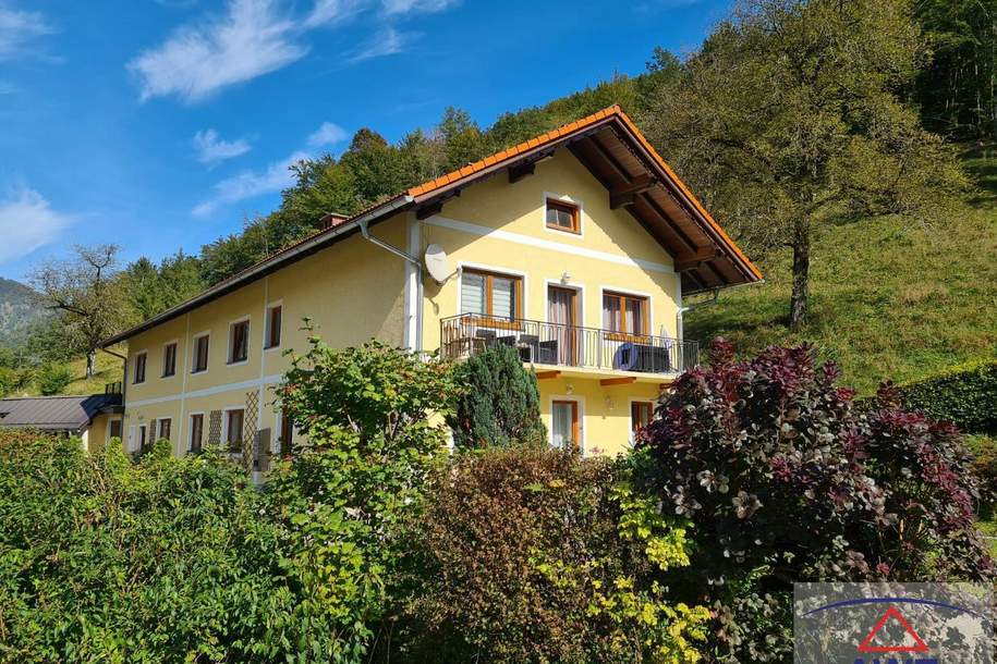 Attraktive Liegenschaft mit vermietbaren Wohnungen über Bad Ischl!, Haus-kauf, 4820 Gmunden
