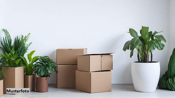 +++ Attraktive 2-Zimmer Gartenwohnung mit Steinfassade in Südlage +++