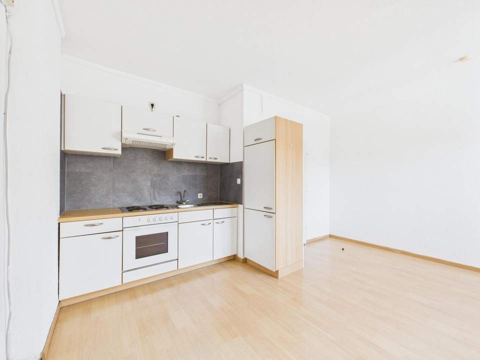 Linz/Urfahr: MIETWOHNUNG ca. 30 m2 Wohnfläche (Garconniere -1-Zimmerwohnung) in der Leonfeldner Straße