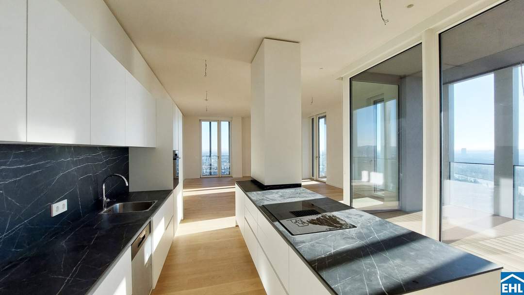 Exklusiver 3-Zi.-Erstbezug mit Sauna &amp; Skylineblick