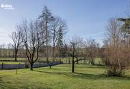 Saniertes Mehrparteienhaus mit großem Garten in ruhiger Lage