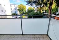 Absolute Grün- und Ruhelage! Gebraucht. Gepflegt. Geliebt! Perfekt aufgeteilte 3-Zimmer + separate Küche / 2 Balkone / Viele Möglichkeiten! Ruhig wohnen, gut leben!