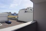 Moderne 2-Zimmer-Loggiawohnung in der Koloniestraße!