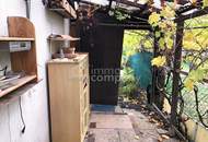 PREISKNALLER ZUM JAHRESENDE: Charmantes Landhaus mit zwei großen Gewölbekellern - nur 75.000 €!