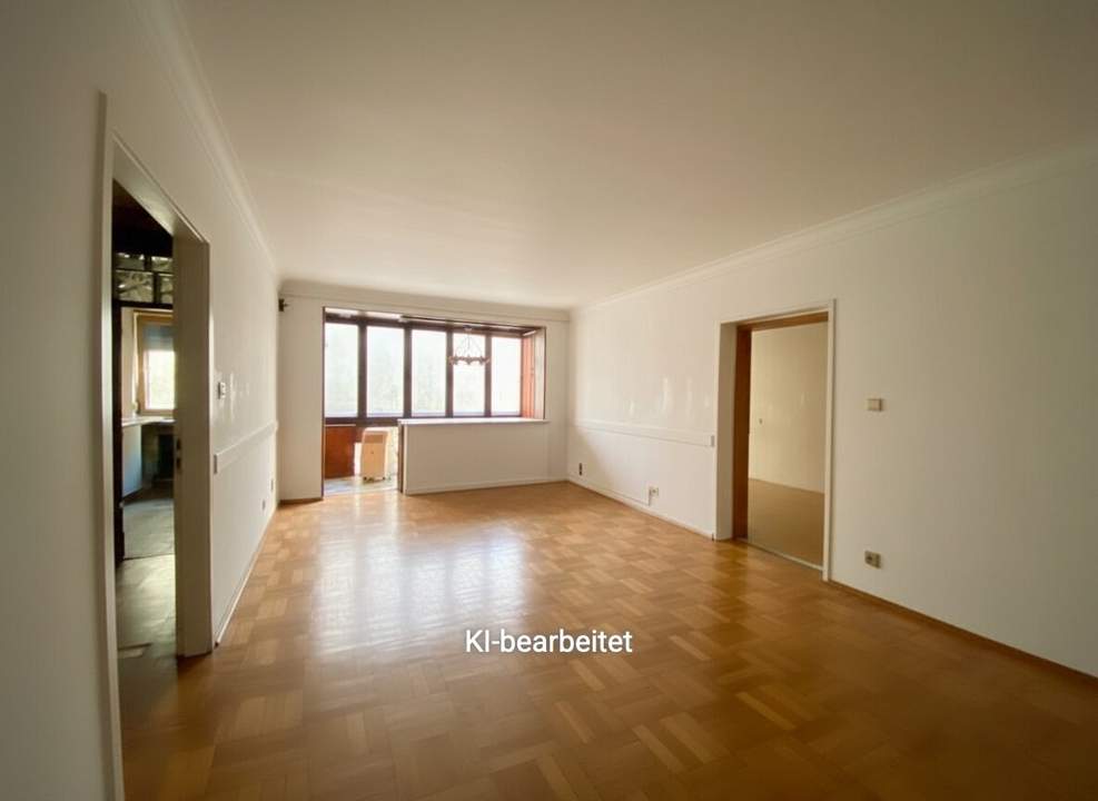 4 ZIMMER mit HOFSEITIGER LOGGIA, NEUBAU zum SANIEREN!