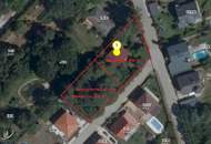 Sonniges Baugrundstück mit Bestandshaus in Grün- und Ruhelage