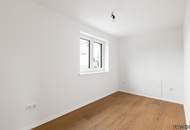 MINI VILLA AM HACKENBERG MIT CA. 37m² DACHTERRASSE UND IMPOSANTEM WEITBLICK AUF DIE CITY - EIGENGRUND IM KLEINGARTEN - GANZJÄHRIG BEWOHNBAR