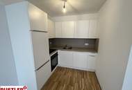 Moderne und geräumige 2-Zimmer-Wohnung mit Balkon