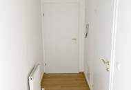 TOPLAGE - Helle 2-Zimmerwohnung mit Balkon mit tollem Ausblick