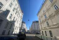 Investment - Chance - Anlage ALTBAU 4 Zimmer Wohnung DÖBLING