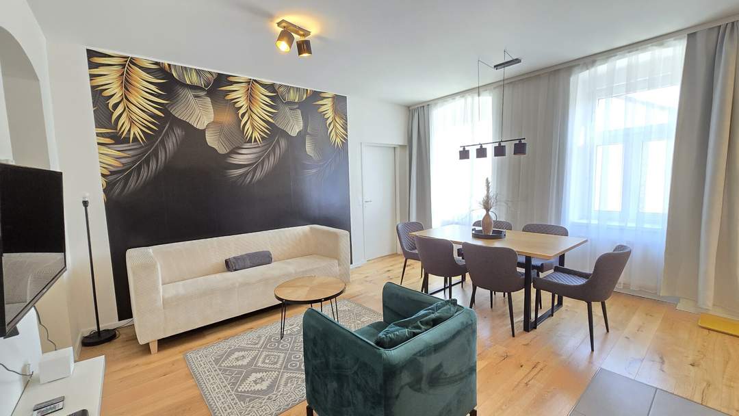 Schöne 3 Zimmer Wohnung, komplett Neu saniert vor einem Jahr