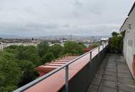 1040! 4 Zimmer Dachgeschoss-Wohnung mit ca. 32 m² großer Terrasse mit traumhaften Fernblick