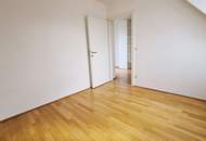 FERNBLICK, DACHGESCHOSS, 59 m2 Maisonette mit 13 m2 Terrasse, 2 Zimmer, Komplettküche, Duschbad, Parketten, Speckbachergasse
