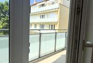 Erstbezug nach Teilsanierung, Terrassenwohnung im Grünen // First occupancy after part-renovation, Terrace Apartment in the greenery //