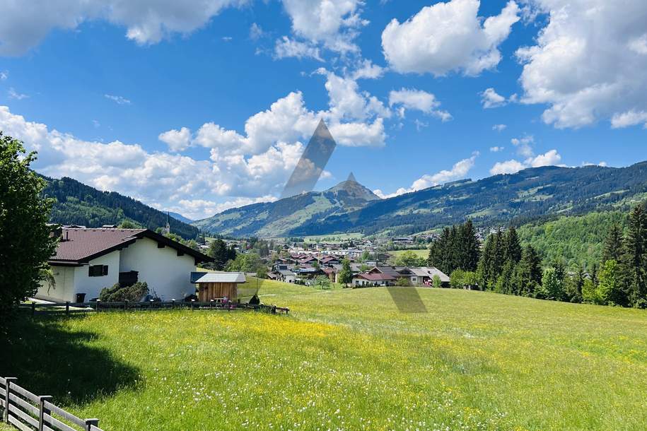 Grundstück mit Tiroler Landhaus mit Freizeitwohnsitzwidmung in Traumlage und Ski in / Ski out, Grund und Boden-kauf, 4.975.000,€, 6365 Kitzbühel