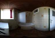 Sanierungsbedürftiges Mehrfamilienhaus mit großem Grundstück in Stadtlage Knittelfeld