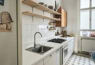 Helle Altbauwohnung mit 2,5 Zimmer im 3. OG ohne Lift