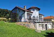 ZWEIFAMILIENHAUS IN ERHÖHTER GRÜNRUHELAGE MIT AUSBLICK