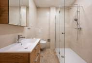 Stilvolle Altbau-Wohnung MIT Balkon | 105 m² | 4 Zimmer