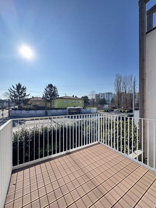 Familientraum in 1220 Wien: 4-Zimmer-Haus mit Garten, Balkon und Terrasse!