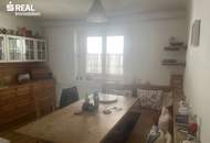 sREAL- LANDLEBEN MIT CHARAKTER - Historisches Bauernhaus mit Scheune, Backstube, Pool und 1.296 m² Grund