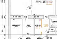 **Hannovermarkt** Renovation Opportunity: 3-Room Period Apartment with Approved Balcony and Airbnb Potentia