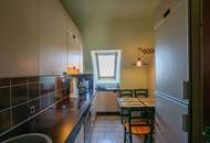 Dachgeschoßwohnung mit 22 m² Südterrasse &amp; Fernblick | Nähe Reumannplatz | Ruhelage