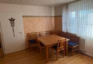 Einfamilienhaus/Mehrfamilienhaus in attraktiver Wohnlage mit viel Platz