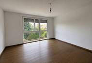 Moderne Doppelhaushälfte mit Terrasse + Eigengarten + Stellplatz
