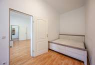 ++KLNB121++ Renovation Opportunity: 2-Room Apartment in Prime Location with Airbnb Potential