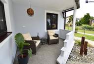 Einladendes Zweifamilienhaus in Kalsdorf bei Graz! Separate Einheiten und TOP Ausstattung, ein echtes Highlight! Finanzierung ohne Eigenkapital möglich und leistbare Rückzahlung mit flexibler Laufzeit. Jetzt Ihr Traumhaus entdecken!
