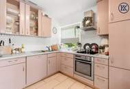 Zwei Häuser. Ein Rückzugsort. Ihre grüne Oase vor den Toren Wiens.