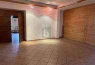 GERWERBEFLÄCHE MIT WOHNBEREICH