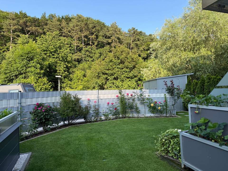 HERRLICHER OBSTGARTEN MIT SELTENER 4 ZIMMER WOHNUNG