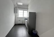 Gewerbepark Traiskirchen! Bürofläche bezugsbereit im Backsteinbau mit super Weitblick zu gutem Preis!