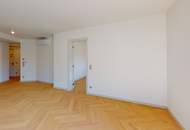 Exklusiv wohnen: Neubau mit Garten, Balkon oder Dachterrasse