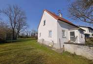 Solides Einfamilienhaus mit idyllischer Ruhe Oase