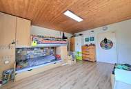 Vielseitig nutzbare Liegenschaft mit ausreichend Platz und herrlichem Blick auf die Hohe Wand