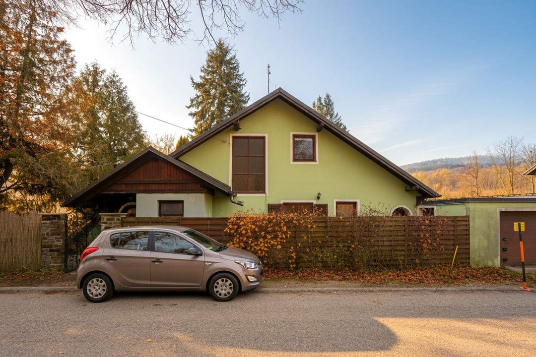 Miethaus in ruhiger Lage im Pressbaumer Zentrum