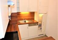 HOLBEINGASSE, 68 m2 Altbau, Wohnküche, 2 Zimmer, WG-geeignet, Komplettküche, Wannenbad, Parketten, 4. Liftstock