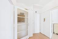 2-Zimmer-Wohnung mit großen Sanierungspotenzial an der Quellenstraße | DAVE
