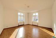 Helle 2-Zimmer-Wohnung mit separater Küche