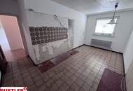 Ruhige 3-Zimmer-Wohnung im 7. Stock mit zwei Loggien – sonnige Hoflage und viel Potenzial