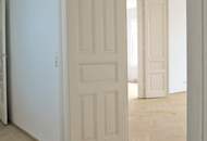 GROßZÜGIGE ZWEI-ZMMERWOHNUNG