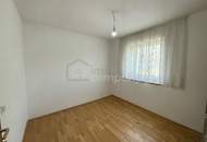 PREISHIT! Sonnige 3-Zimmer-Wohnung mit Balkon und Tiefgaragenstellplatz