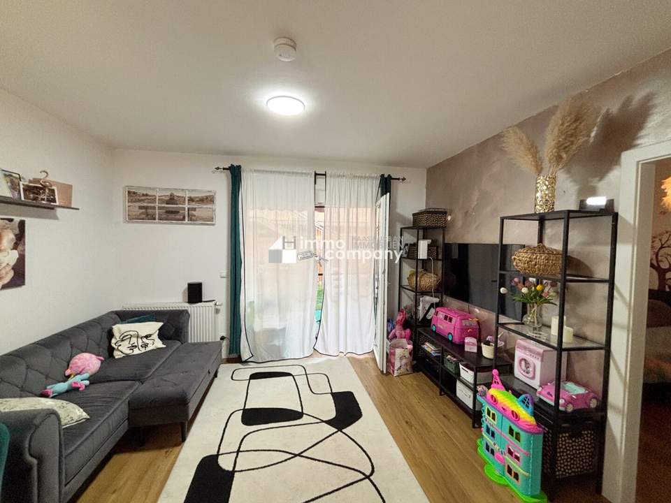 Moderne Erdgeschosswohnung mit Eigengarten und Terrasse in Albersdorf-Prebuch!