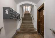 ++RARITY++ 2-room OLD BUILDING apartment in BEST LOCATION! FARM TRACT-QUIET LOCATION in Burggasse!